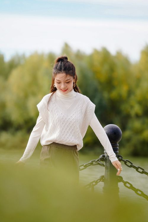 譚飛高端職場(chǎng)女裝 春暖花開(kāi),你的春日衣櫥待更新