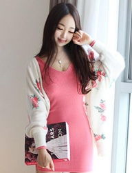 甜美公主風 粉色紗網(wǎng)拼接荷葉邊針織連衣裙